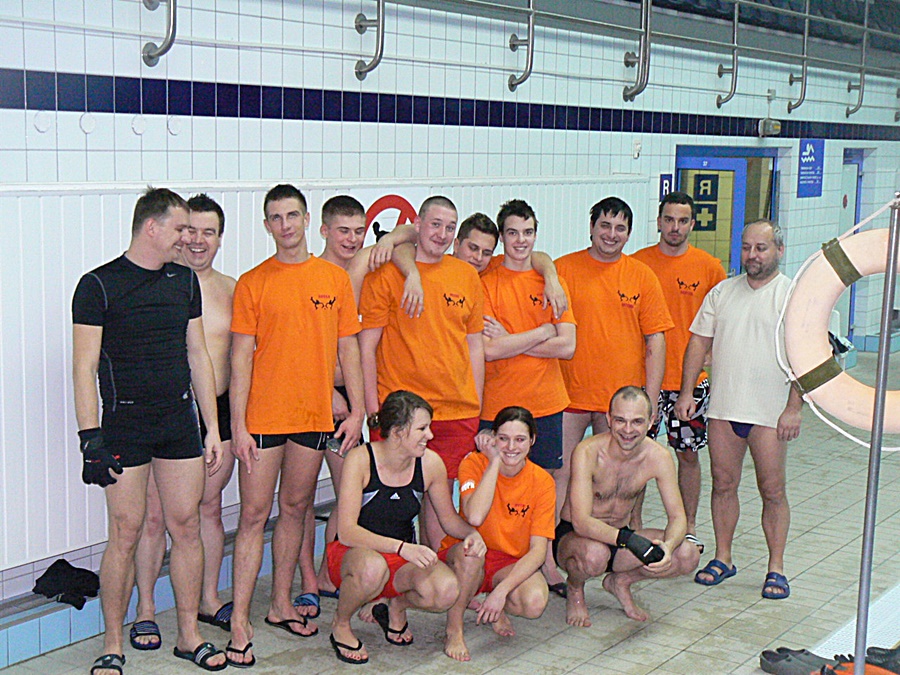 Hokej pod wodą Walenie Bełchatów I 2012